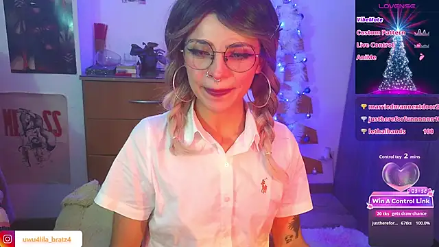 Lila_bratzz webcam