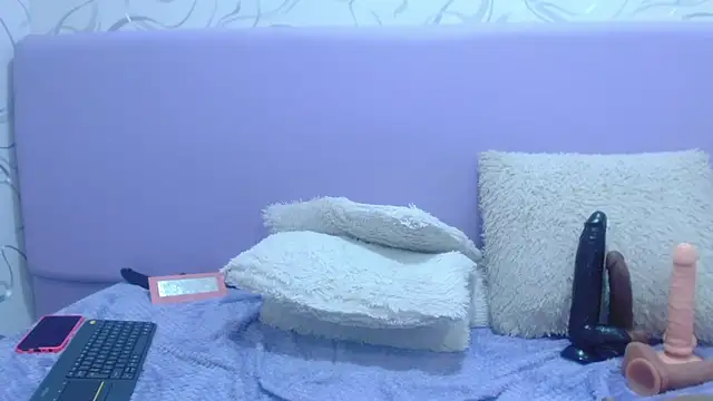 NathaliaSmith3x webcam