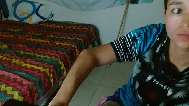 clayre_and_jill webcam