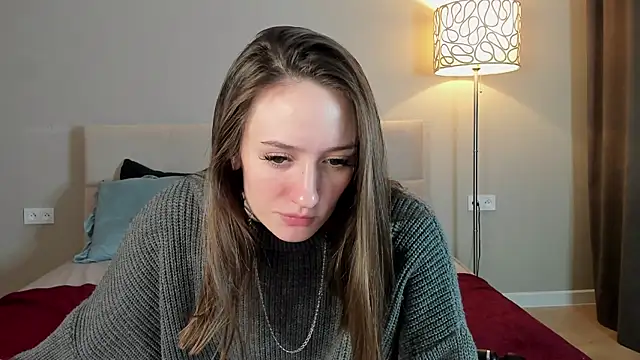 cutienaughtygirl webcam