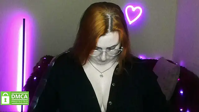 Alicia_love00 webcam