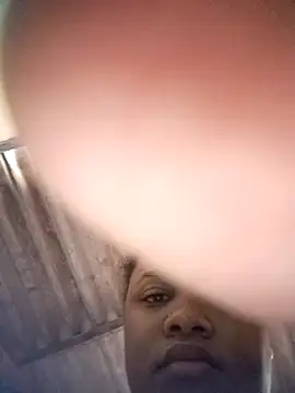 Pretinha021bxd webcam