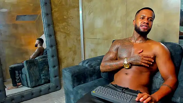 jay_jhonson01 (M young) - NAKED SHOW