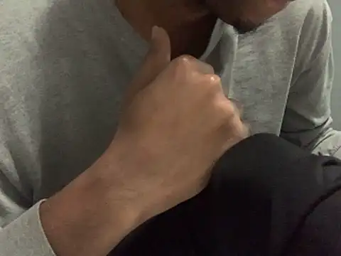 Insurance-03's live cam