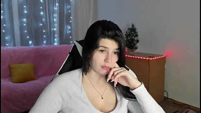 kisamodel - KisaModel's free webcam - UK Sex Cams