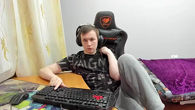 iliaskrislove webcam