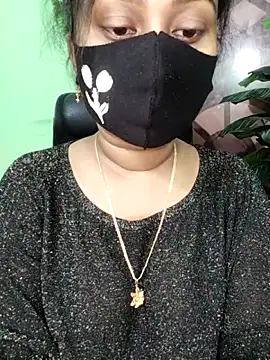 idhika-paul (F young) - Chocolate 🍫🍫 on Boobs