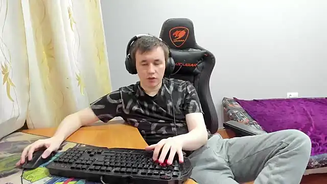 iliaskrislove webcam