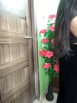 Webcam Model (Idhika-Paul)  is live.Free join now!