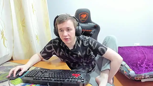 iliaskrislove webcam