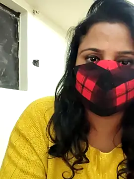 Webcam Model (Sweet-kajal7)  is live.Free join now!