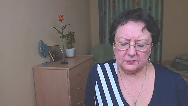 margo_moll - Margo_Moll's free webcam - UK Sex Cams