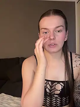 Webcam Model (LisaFreierxx)  is live.Free join now!