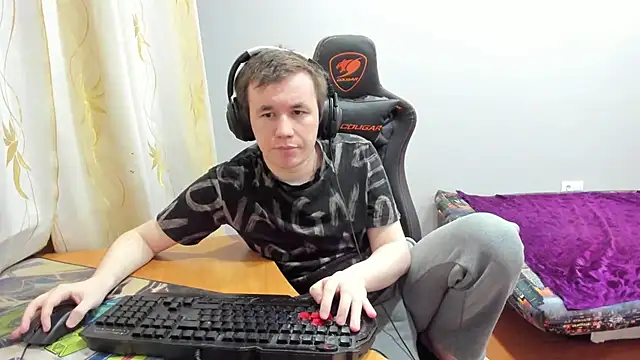 iliaskrislove webcam