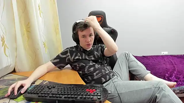 iliaskrislove webcam