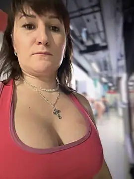 ZhenjaPoledance webcam