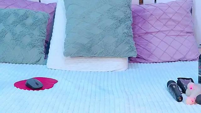 veronicasttar - VeronicaSttar's free webcam