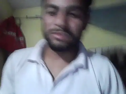 Stubborndesiboy webcam
