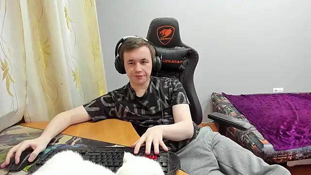 iliaskrislove webcam