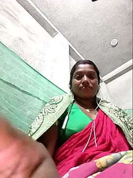 Webcam Model (vipmonalisha)  is live.Free join now!