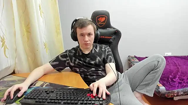 iliaskrislove webcam