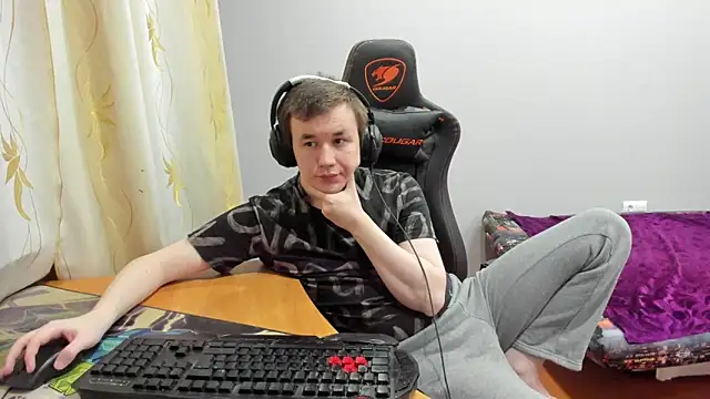 iliaskrislove webcam