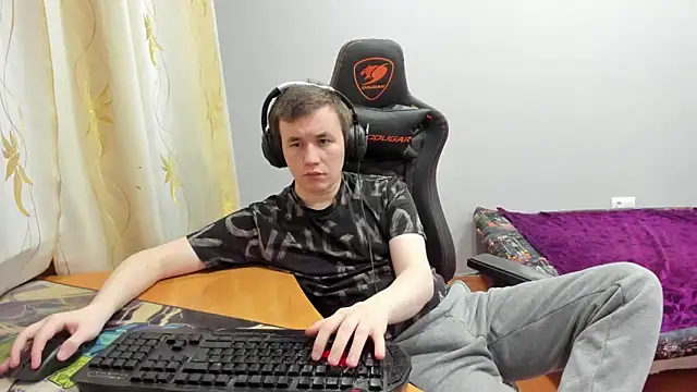 iliaskrislove webcam