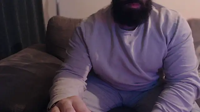 hugemachohandsome webcam