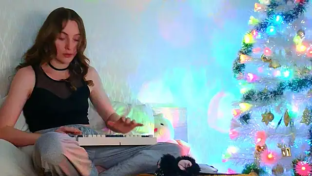 Cowell_Adelina webcam