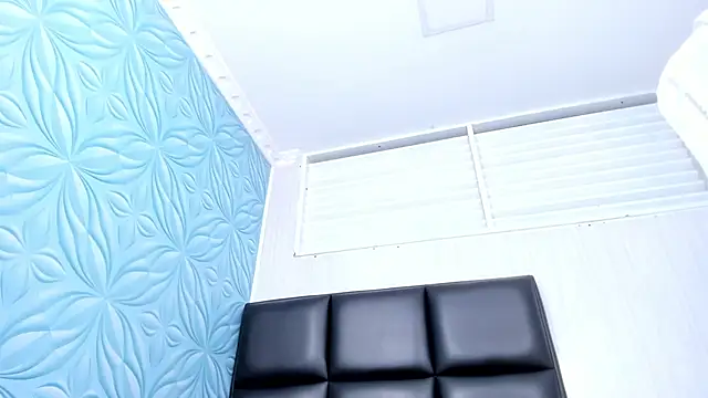 Cleopatra_Trans webcam