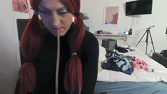 sissytrapdolly24 webcam