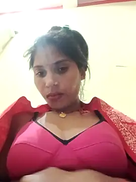 Veshali_Love143 webcam