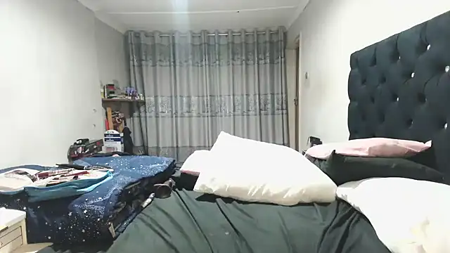 Indianmayaxoxo webcam