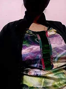 Webcam Model (Ayesha_Baby30) is live