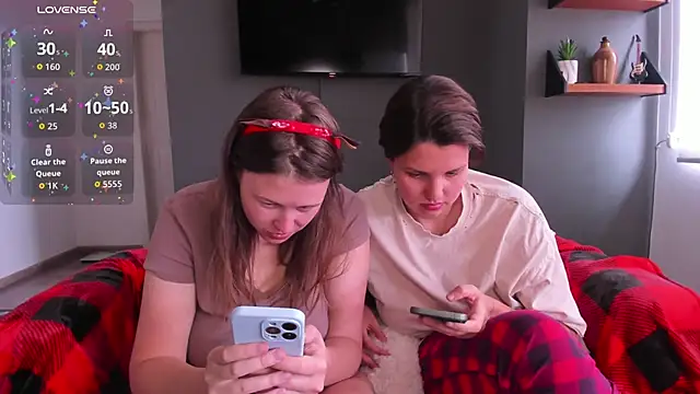 Tenderly_Couple webcam