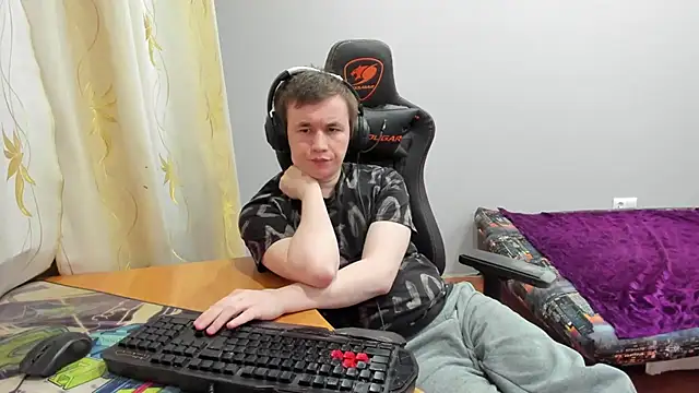 iliaskrislove webcam