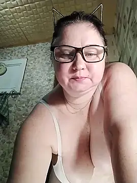 Holly-69 webcam