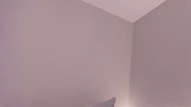 sara__jones_gh webcam