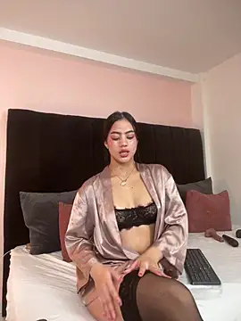 ariel_jonees webcam