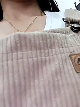 CHARLOTTE__05 webcam