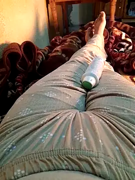 tota_sexi (F young) - خيارة في طيز والكس