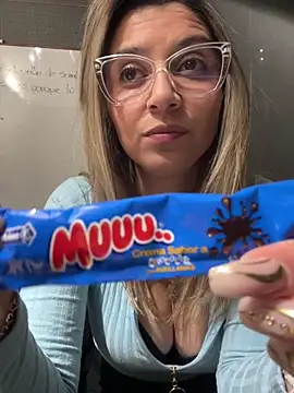 Isabella_Varella webcam