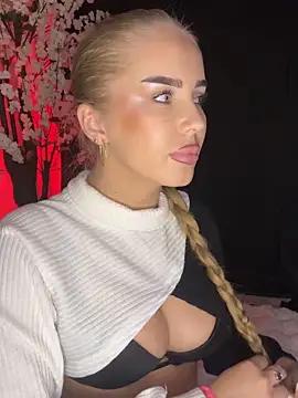 AubrieleRouj1 webcam