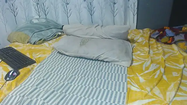 SEXYHUGEASS21 webcam