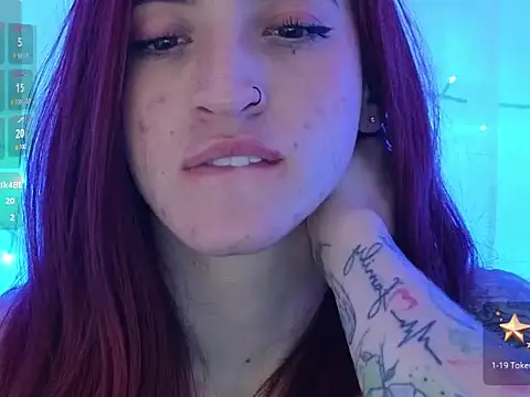 ninaa_fox webcam
