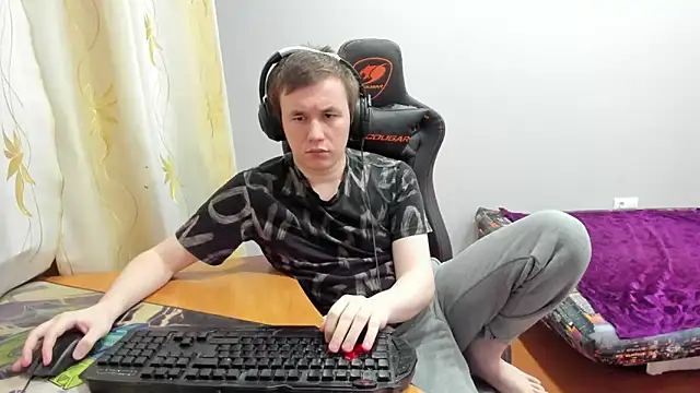 iliaskrislove webcam