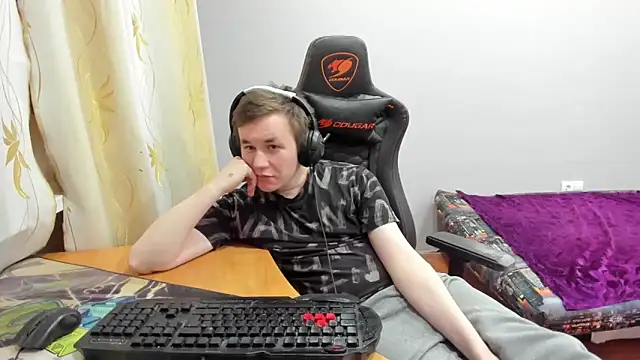 iliaskrislove webcam