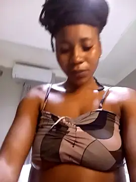 petite_queenx webcam