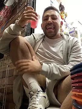 juanzapata33 (M young) - Flash ass