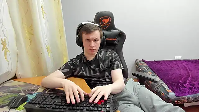 iliaskrislove webcam